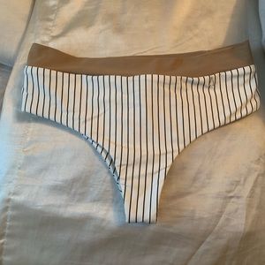 NWOT Boys+Arrows Raz bottoms
